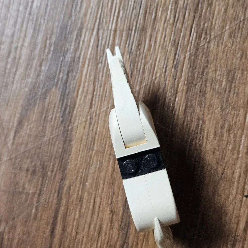 LEGO White Horse Minifigure‎ Animal Brown Bridle and Black Saddle Moving Head